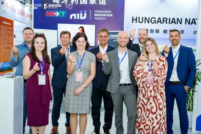 Pg电子平台:2024中国(南京)数字乡村博览会暨第八届中国(南京)国际智慧农业博览会今日开幕!(图3)