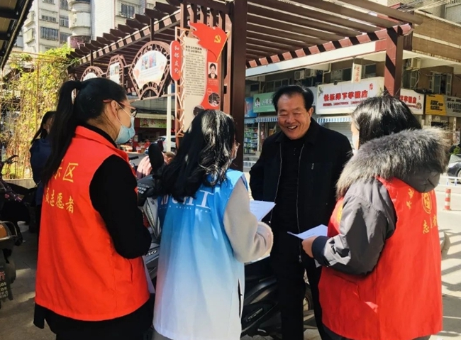 Pg电子游戏平台：“太方便了！”福州长乐让市民体验“智慧生活”(图2)