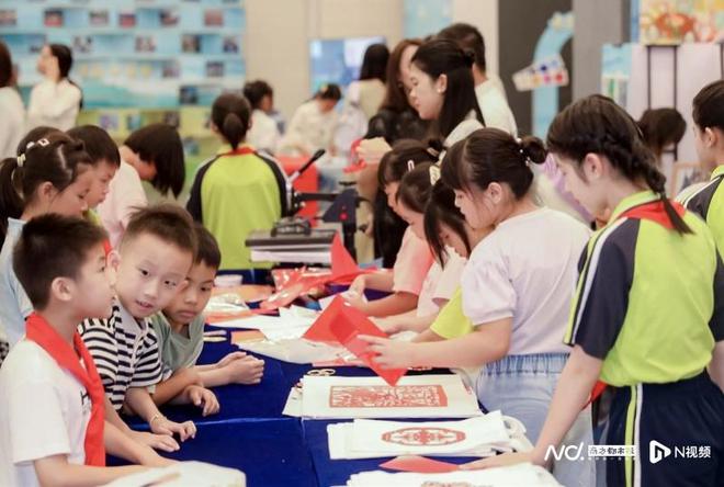 Pg电子游戏平台：175幅乡村少年作品描绘美丽广州线上展馆同步开启(图2)