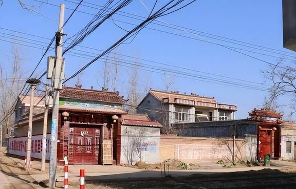Pg电子游戏：宅基地开始征收“超占费”超100平每年交1000元？不交会怎样？(图4)