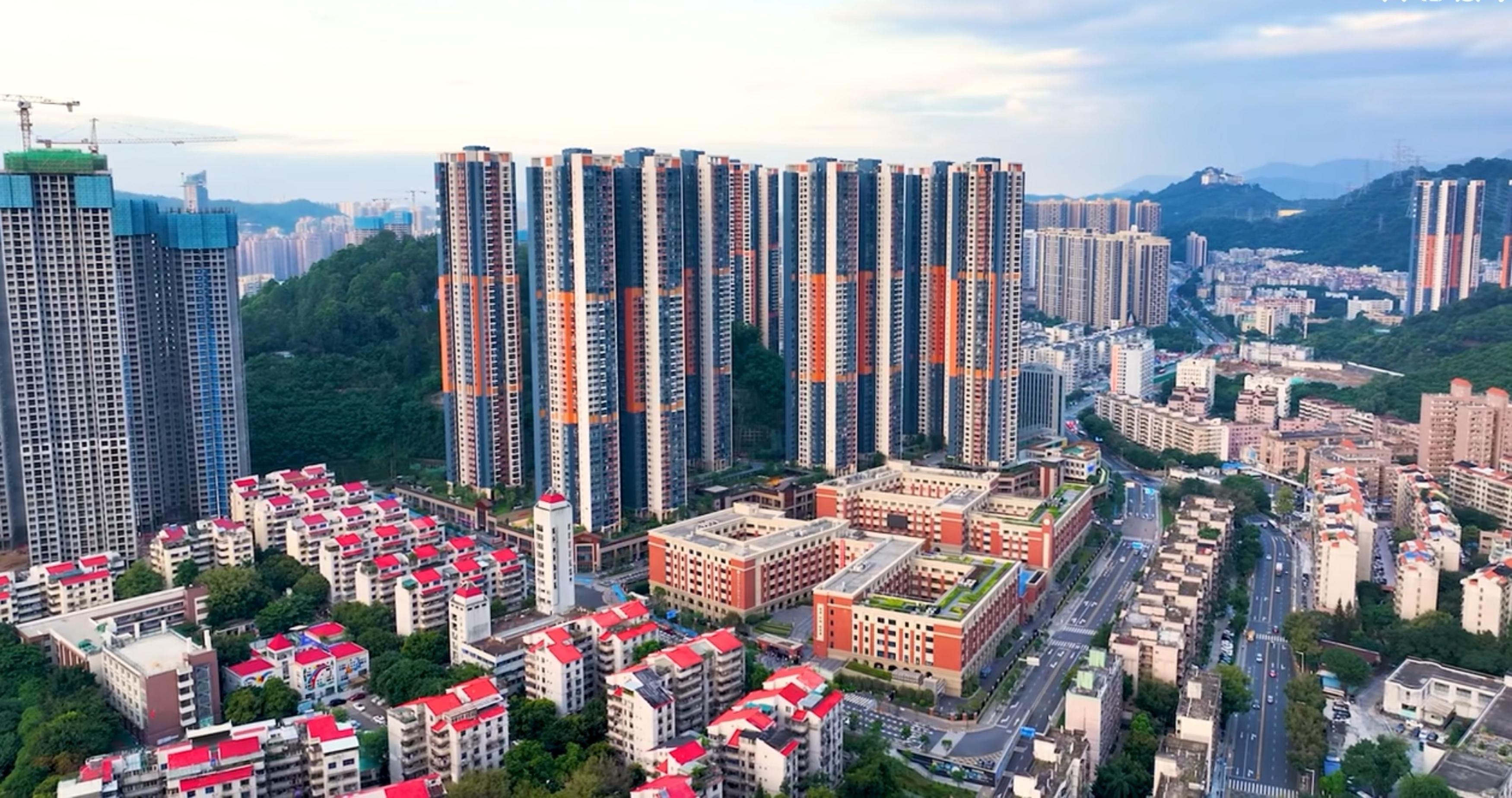 Pg电子游戏：智慧社区守护幸福生活(图1)