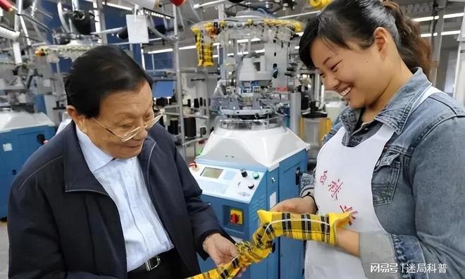 Pg电子平台：人均600万到负400亿天下第一村变亿万负翁华西村做错了什么(图18)