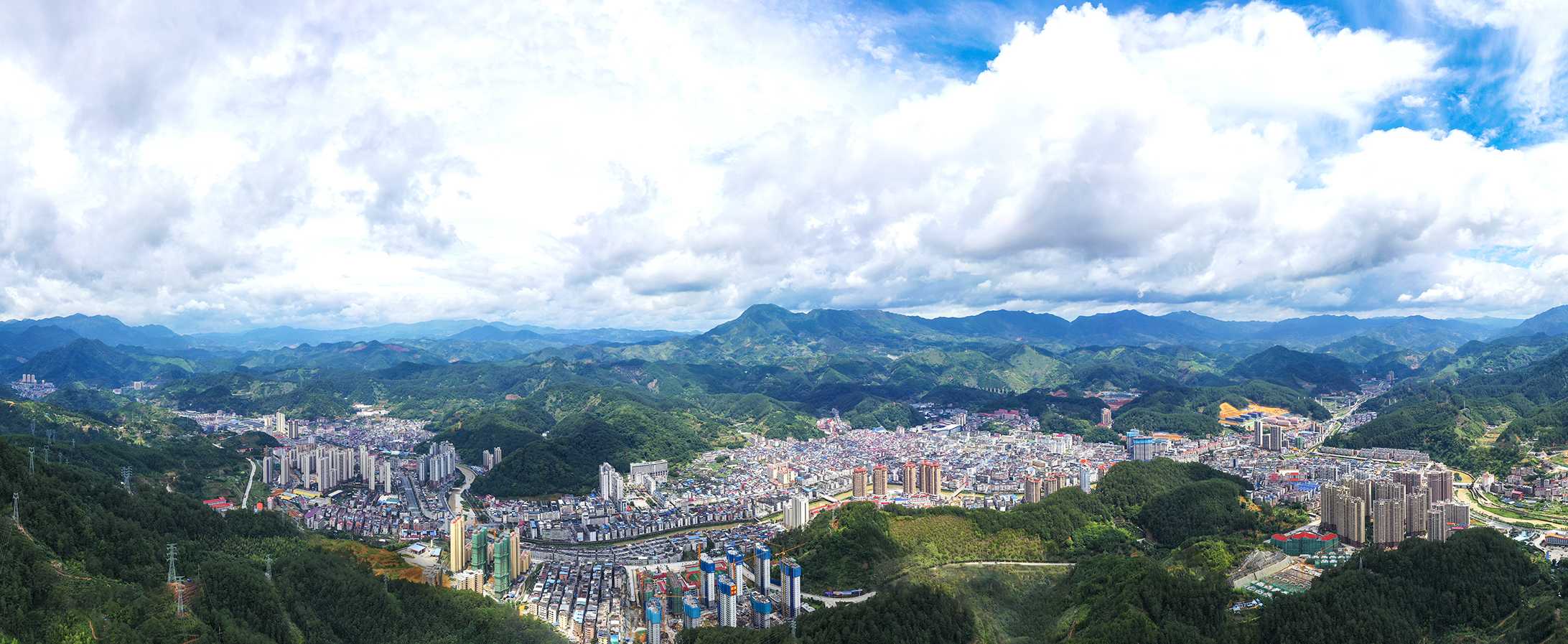 Pg电子游戏平台：福建大田：精雕细琢岩城高颜值(图2)