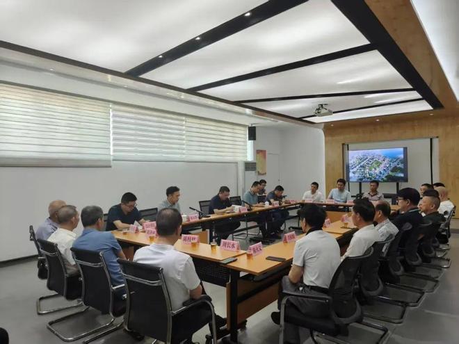 Pg电子平台：【头条】仑苍中心镇区更新改造项目桥南片区安商房设计方案征求意见会召开(图1)