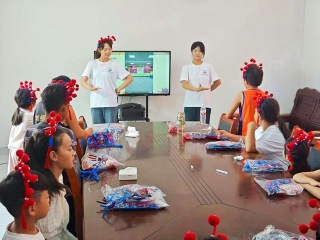Pg电子游戏平台：喝彩进行中！快来为你心中的“出彩实践团”打call(图4)