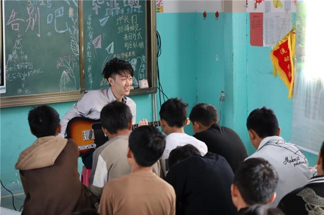 Pg电子游戏平台:南京大学:以数字化赋能关照乡村儿童心理成长(图3)