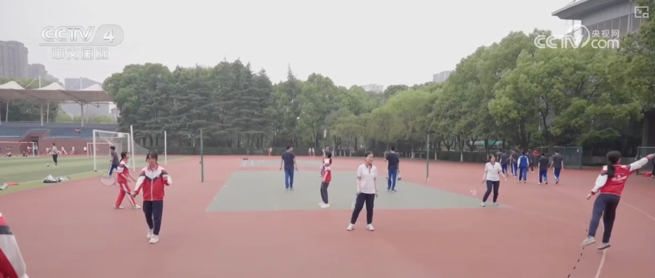 Pg电子游戏平台:智慧化手段为高考保驾护航暖心关爱为考生提供细致服务(图1)