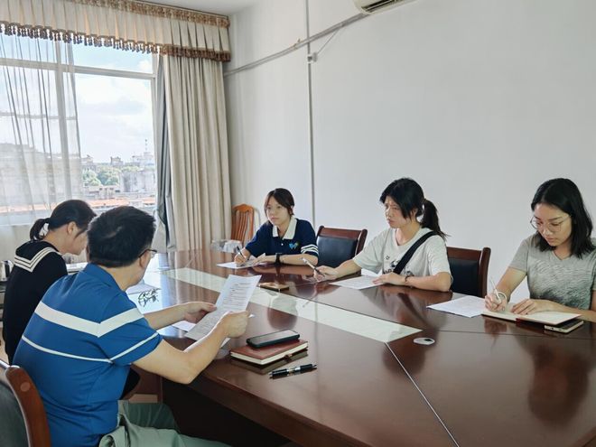 Pg电子游戏平台：广西师范大学学子三下乡：探索南宁市武鸣区数字乡村韧性治理密码(图1)