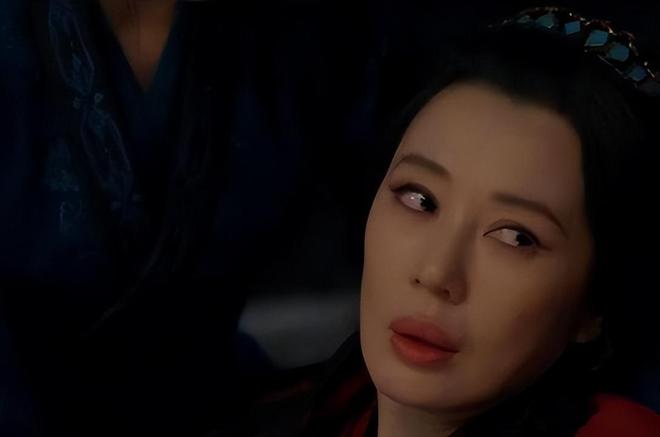 Pg电子游戏平台:一人毁掉整部剧!香肠嘴、死鱼眼她成央视《藏海传》唯一败笔!(图3)