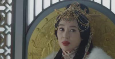 Pg电子游戏平台:一人毁掉整部剧!香肠嘴、死鱼眼她成央视《藏海传》唯一败笔!(图10)