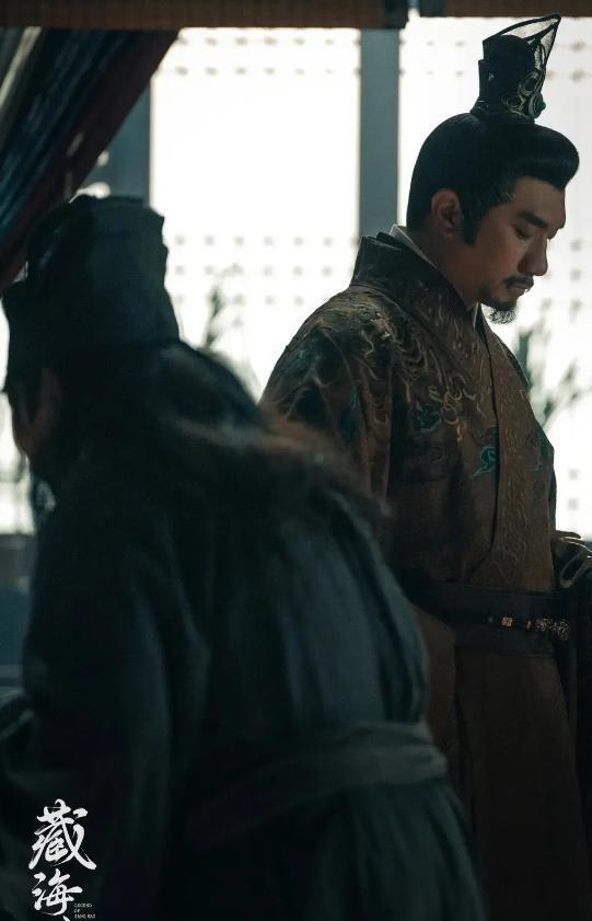 Pg电子游戏平台:一人毁掉整部剧!香肠嘴、死鱼眼她成央视《藏海传》唯一败笔!(图13)