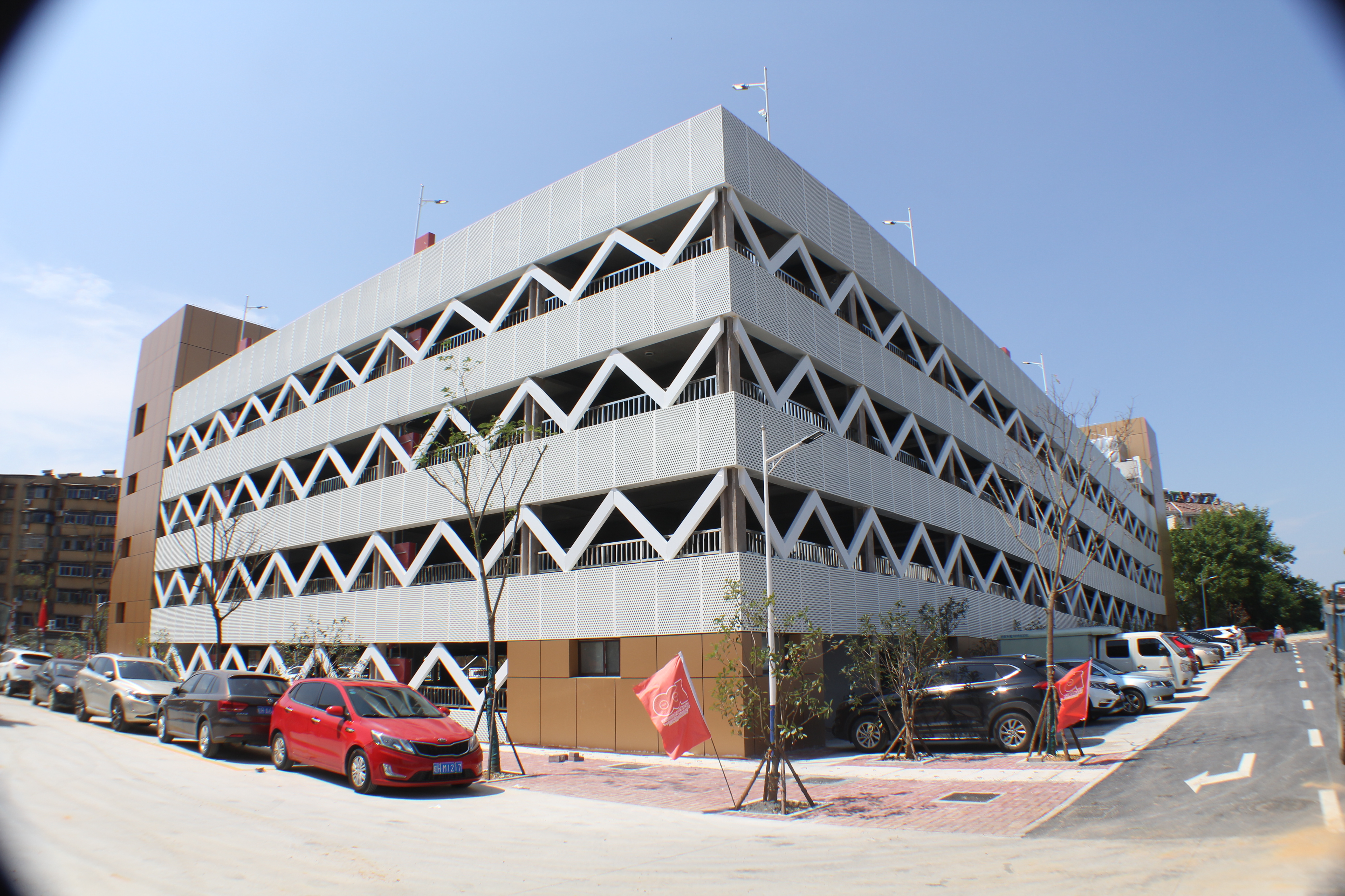 Pg电子平台：民生进行时｜安徽破解“停车难”有实招(图1)