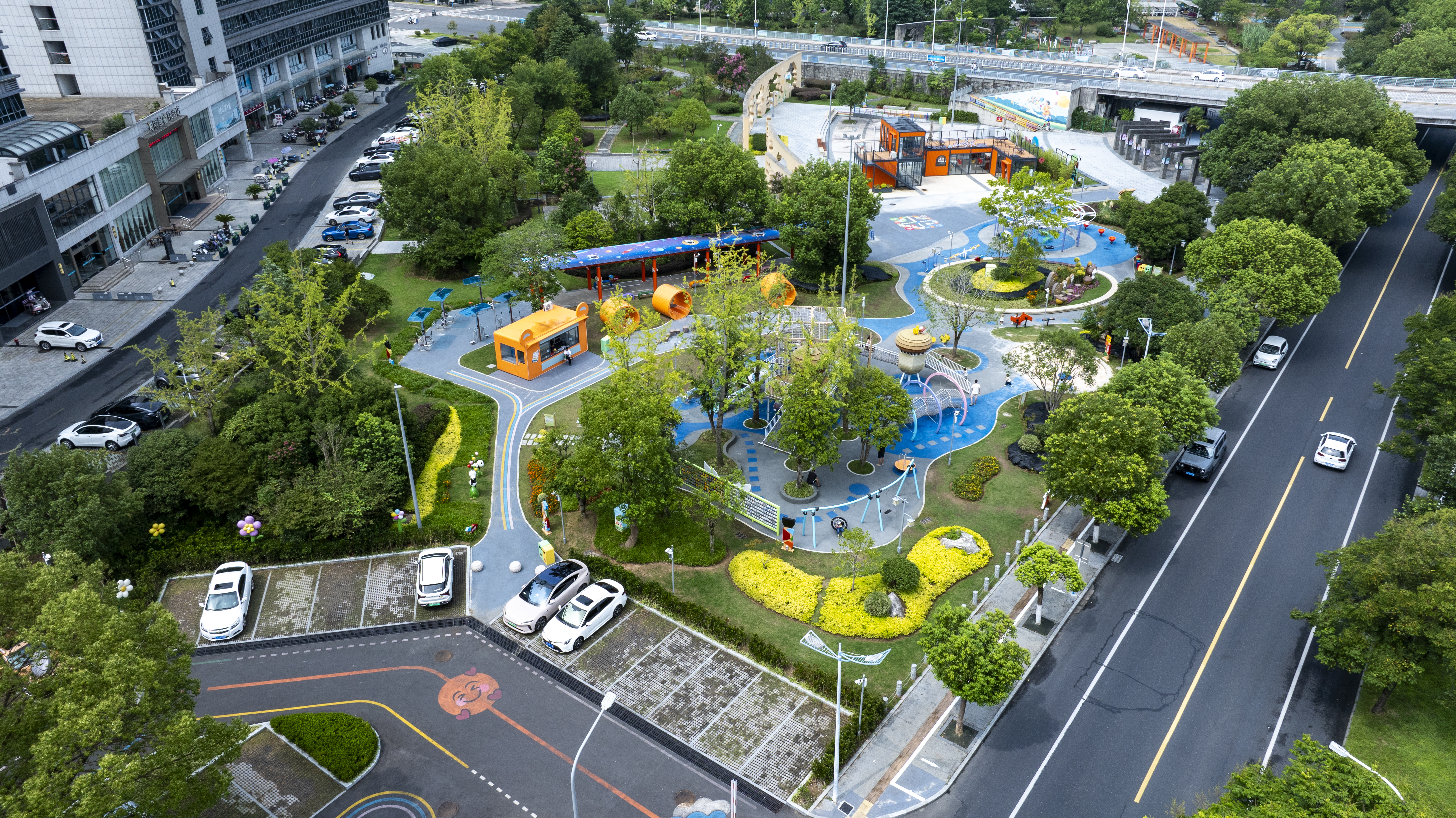 Pg电子平台：民生进行时｜安徽破解“停车难”有实招(图2)