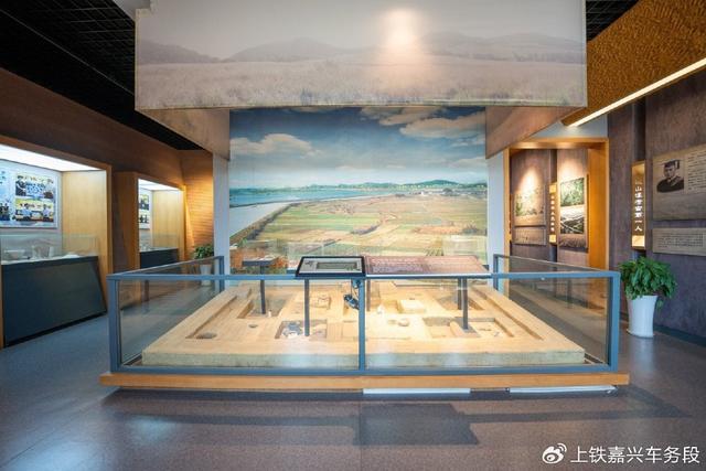 Pg电子游戏平台：坐高铁赴潞村带你走进古韵与生态交融的乡村样本(图3)