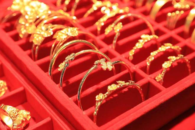 Pg电子平台：农村彩礼动辄几十万城市却象征性收取城乡彩礼差异背后的真相(图1)