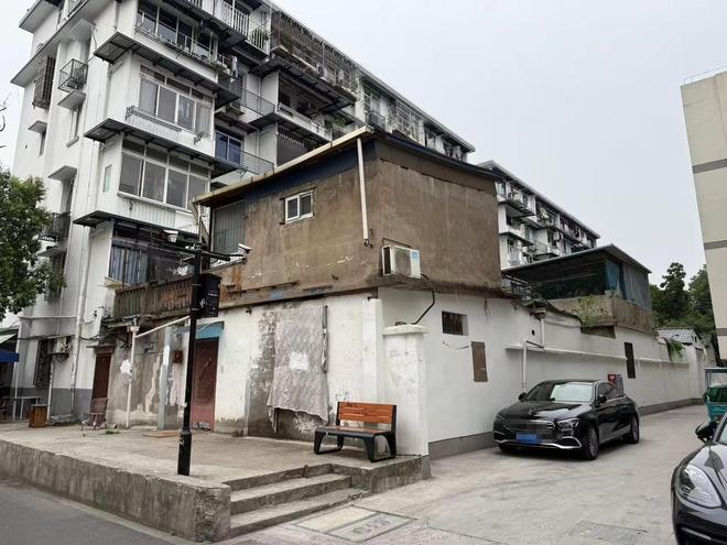 Pg电子平台：杭州拆迁新逻辑：赔你学校医院不赔财富自由(图2)