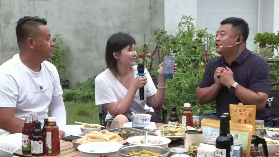 Pg电子平台:一场从“流量”到“留量”的乡村蝶变(图3)