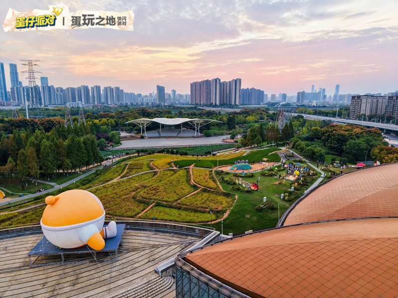 Pg电子平台：“小屏幕”连接“大田野”：《蛋仔派对》互动务农直播交出助农新答卷(图5)