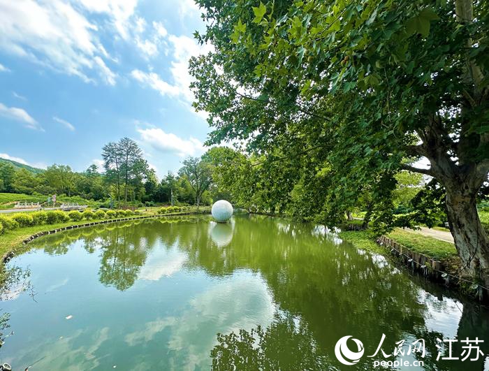 Pg电子平台:江苏宜兴乡村蝶变:从“一处美”到“全域兴”(图2)