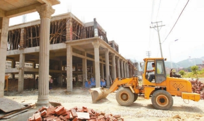 Pg电子游戏平台：南安榕桥项目集中区首期安置房预计年底可入住(图2)