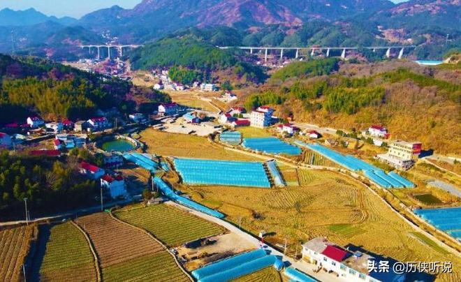 Pg电子平台：终于轮到乡村崛起了？30年基建增长后中国乡村经济潜力巨大(图4)