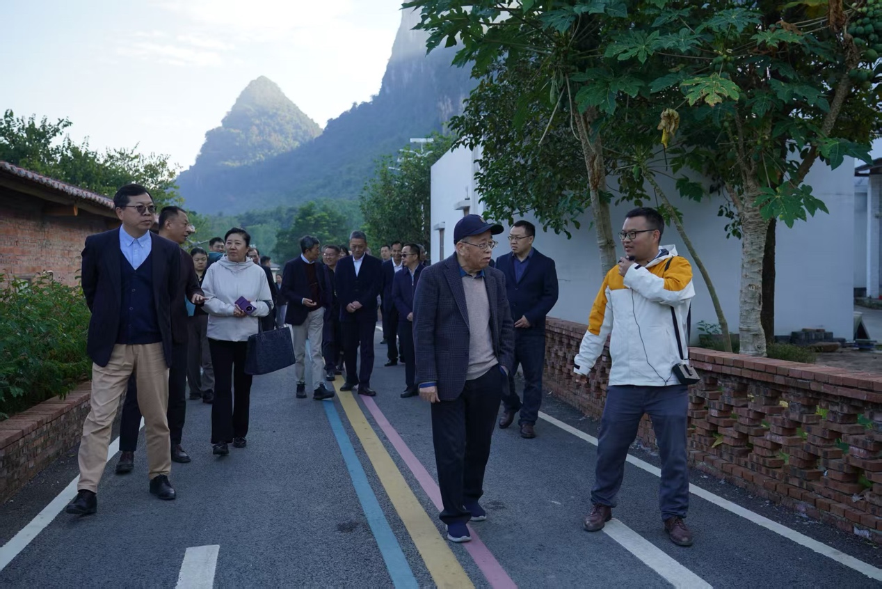 Pg电子平台：从单村示范到片区共富探索广东“百千万工程”英德片区共富乡村建设项目正式启动(图2)