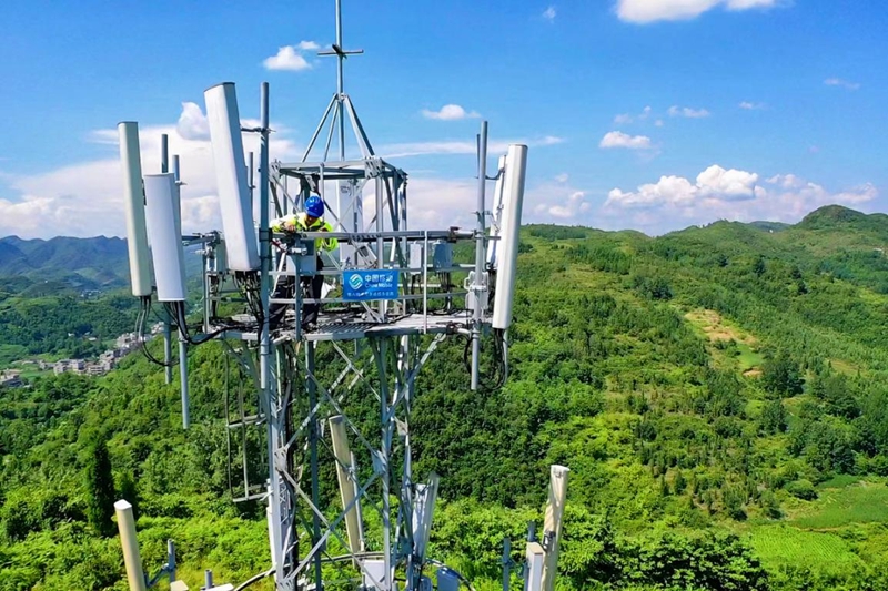 Pg电子游戏：贵州移动十年奋进电普服务路：信号遍山野温情暖民心(图1)