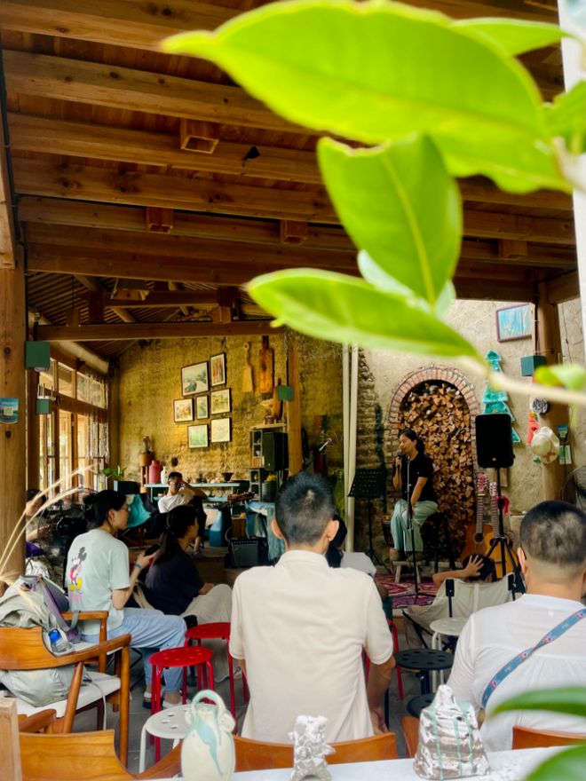 Pg电子游戏：为啥数字游民喜欢往村“游”？(图3)