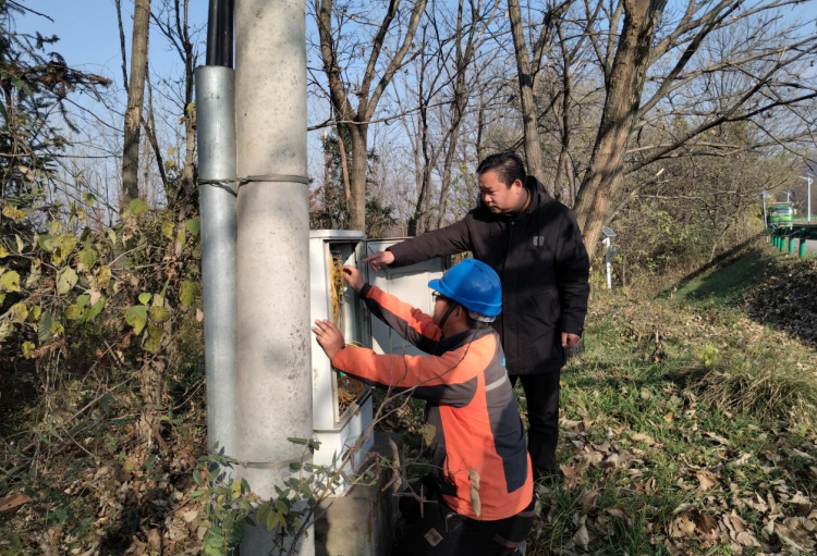 Pg电子平台：中国移动安徽公司：数字桥梁连民心智慧乡村焕新颜(图2)