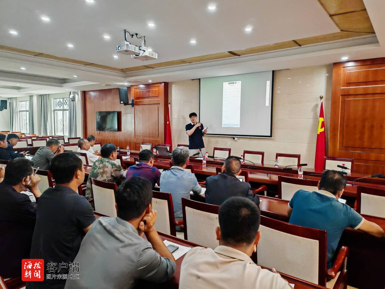 Pg电子游戏：陵水启动智能印章试点培训助力数字乡村基层治理升级(图2)