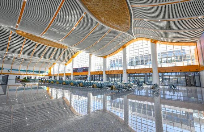 Pg电子游戏平台:今天广湛高铁正式通车!(图9)