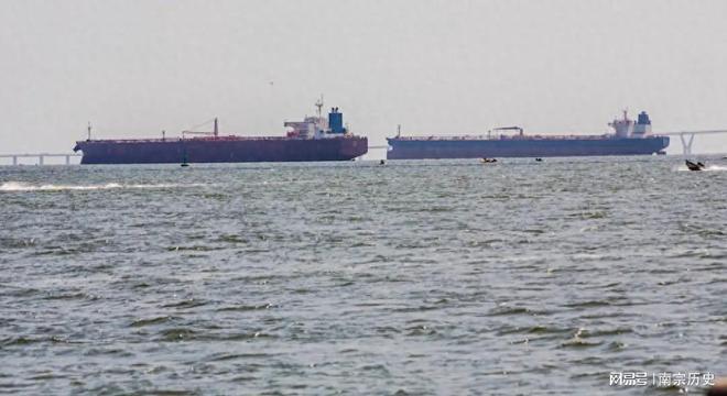 Pg电子游戏平台:挂断中国电话后马杜罗下令出兵保护油轮特朗普陷入两难境地(图1)