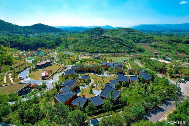 Pg电子游戏:数字乡村哪家强?云乡镇用六大硬核措施改写乡村命运(图3)