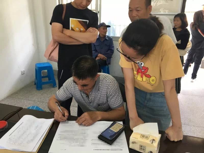 Pg电子平台:【拆改】东湖街道越东路智慧快速路工程(东湖段)征迁全部签约(图3)