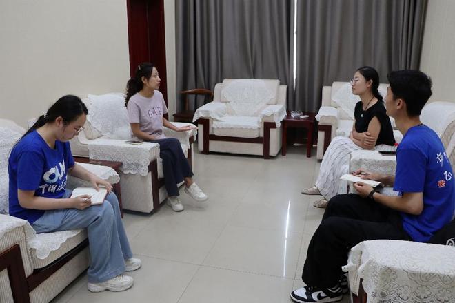 Pg电子游戏：中国海洋大学食品学院师生赴小岗村、马庄村探寻改革开放路(图4)