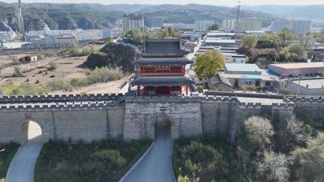 Pg电子平台:陕西府谷县人大常委会:扎实推进代表建议办理把“好声音”转化为“强动力”(图8)