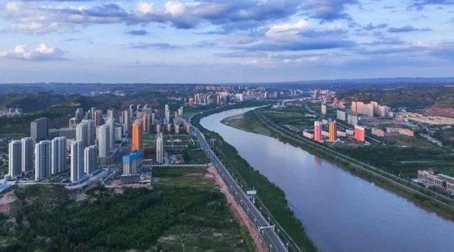 Pg电子平台:陕西府谷县人大常委会:扎实推进代表建议办理把“好声音”转化为“强动力”(图1)